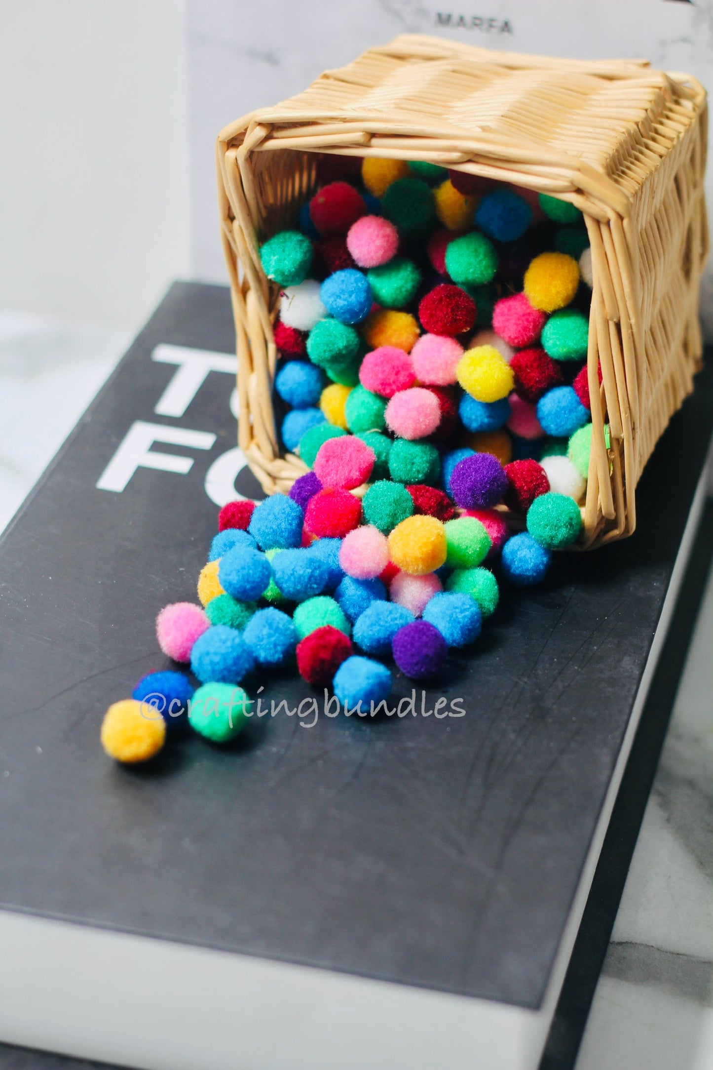 Fancy Pom poms to decorate