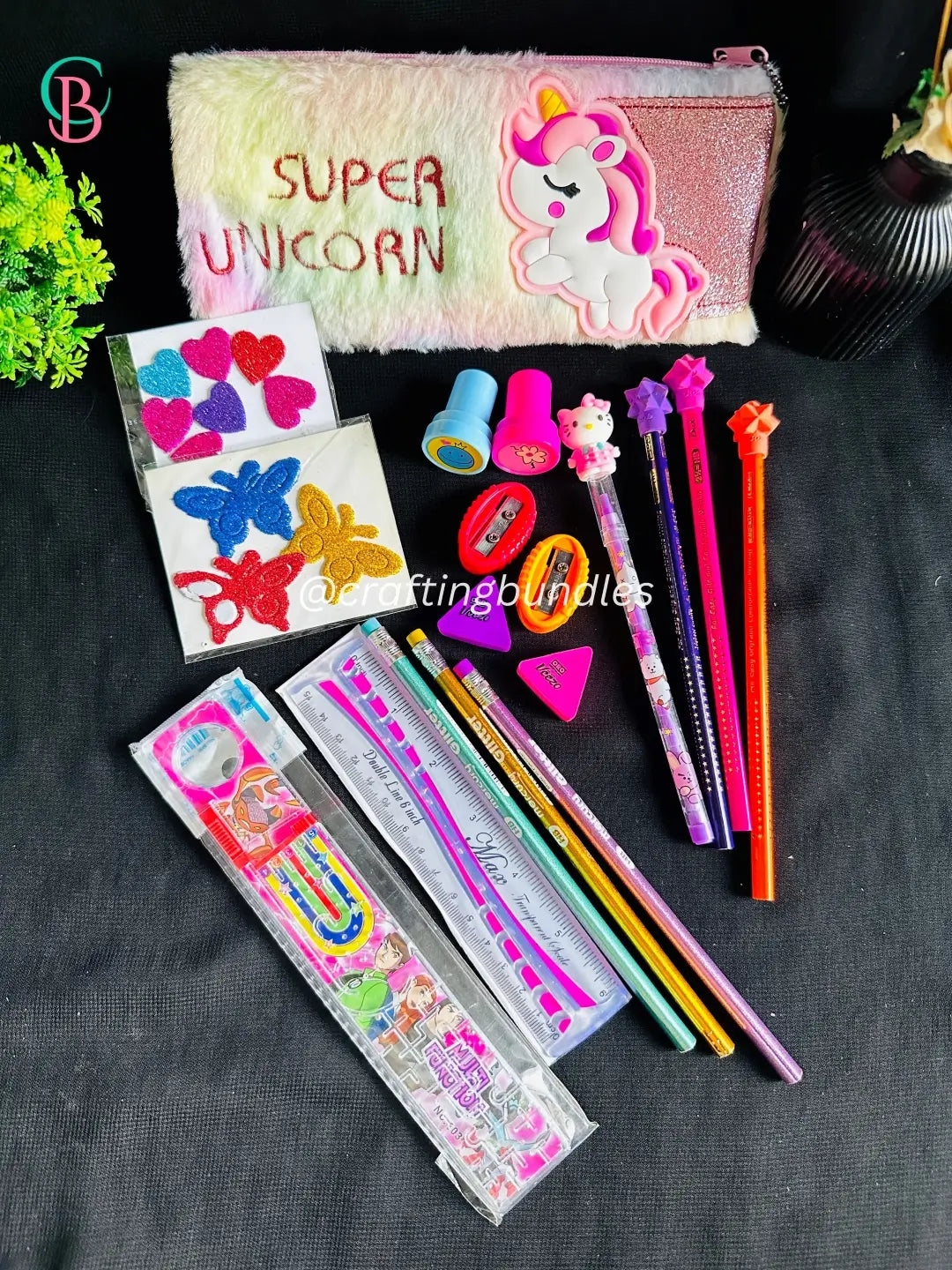 Kids Pouch Fur With Stationery